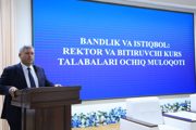 Rektor bitiruvchi talabalar bilan ochiq muloqot o‘tkazdi