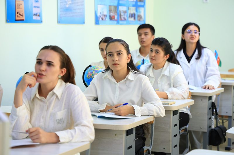 Tabiiy fanlar yo‘nalishi talabalarining dars jarayonidan fotolavhalar — 5