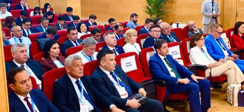 Madridda O'zbekiston va Ispaniya OTMlari rektorlarining birinchi forumi boshlandi