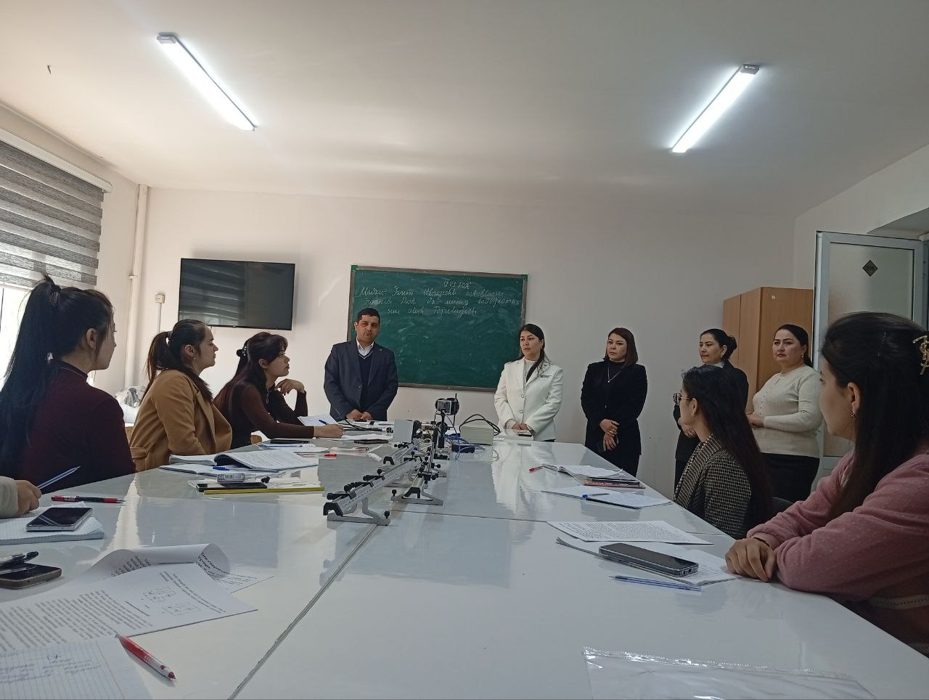 ‘Talabalar hayotida psixologik barqarorlik va motivatsiya’ mavzusida davra suhbati