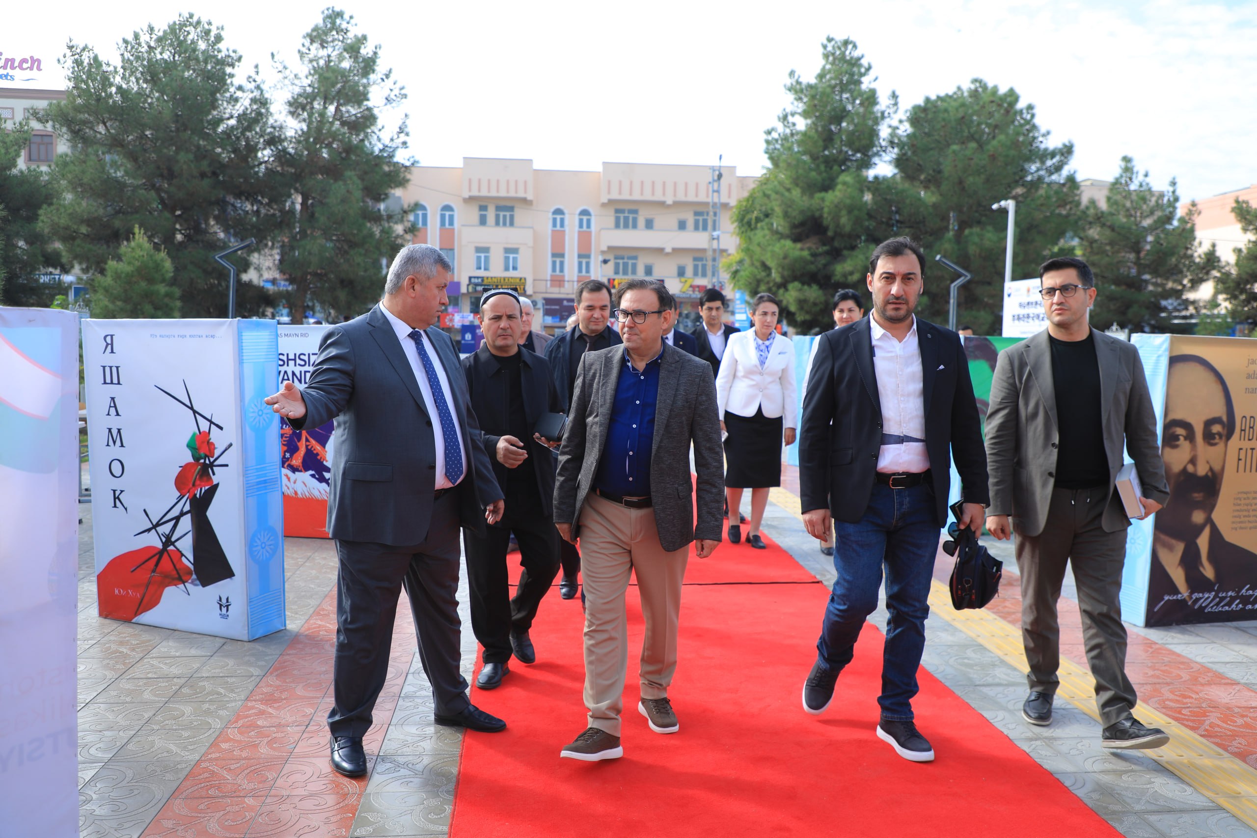Buxoro davlat pedagogika institutida respublikamiz miqyosida ilk bor VII Turk dunyosi adabiyot va kitob festivali bo‘lib o‘tdi.