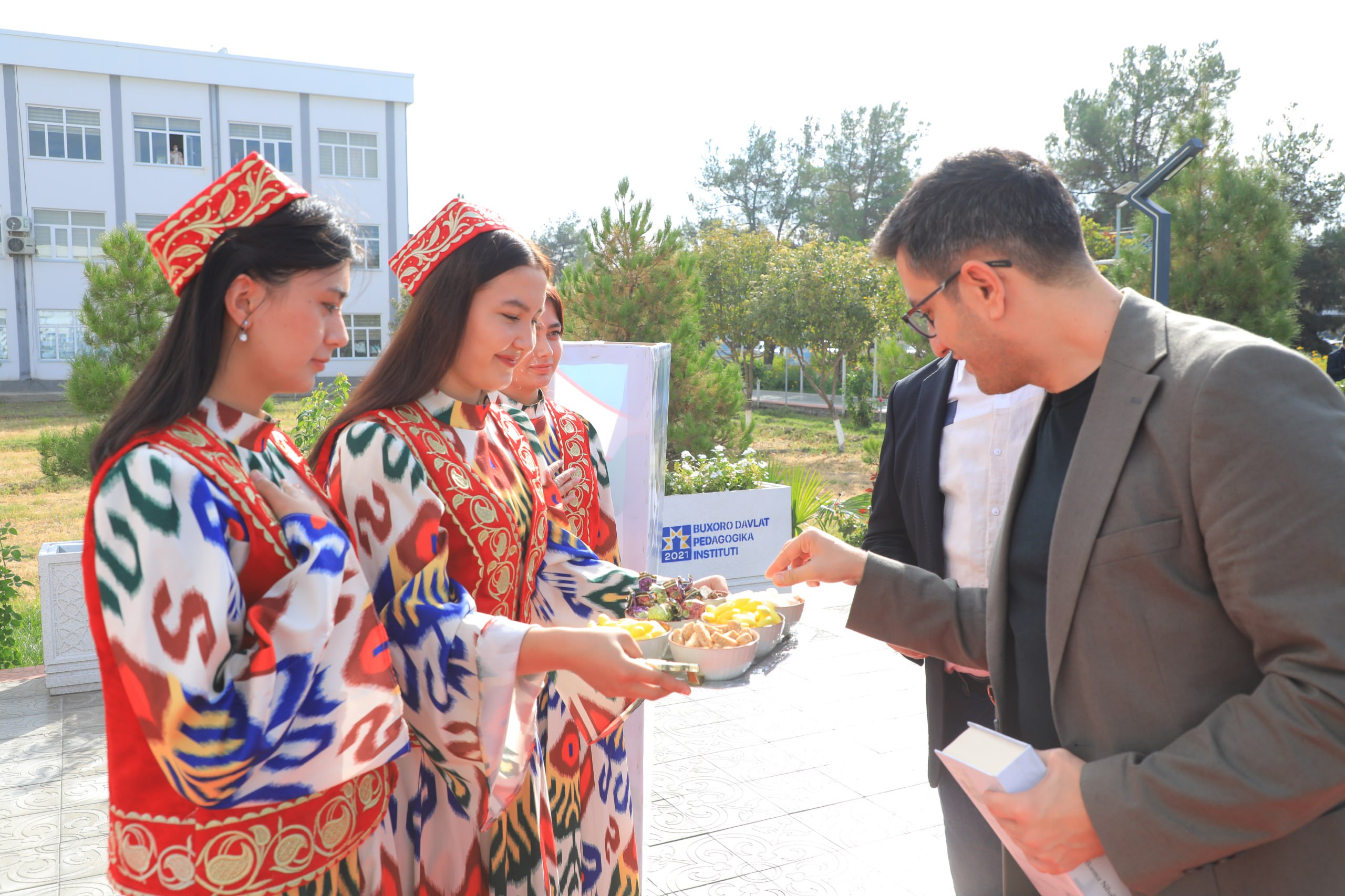 Buxoro davlat pedagogika institutida respublikamiz miqyosida ilk bor VII Turk dunyosi adabiyot va kitob festivali bo‘lib o‘tdi.