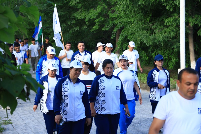 CHORSHANBA — SPORT KUNI: "Sport sog'lomlashtirish" tadbiri bo'lib o'tmoqda