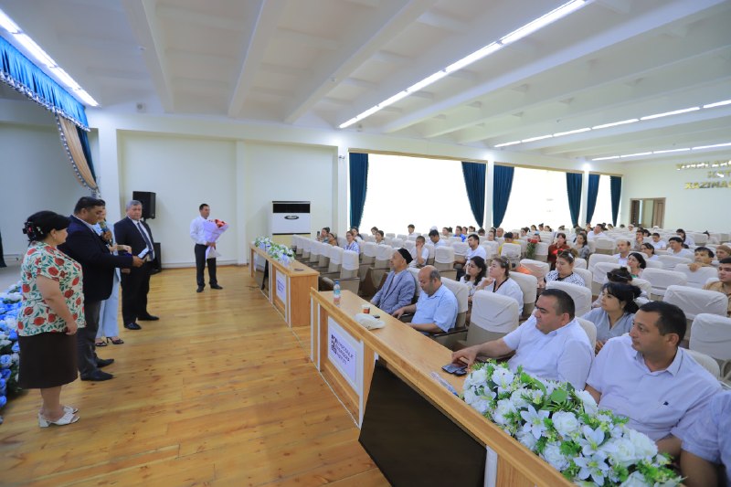 A professor of Bukhara State Pedagogical Institute was awarded the “Devotee of Spirituality” breast badge