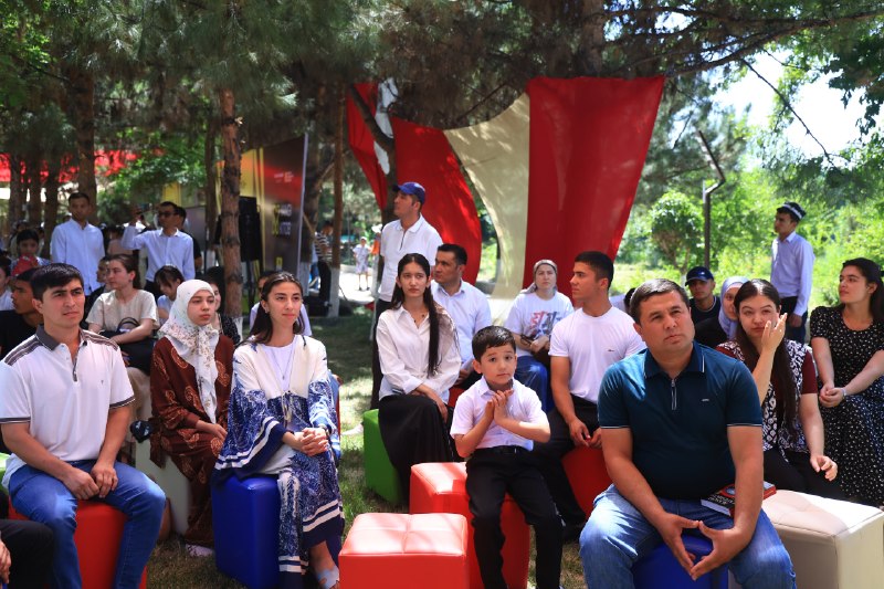 Yoshlar festivali doirasida mazmunli uchrashuvlar
