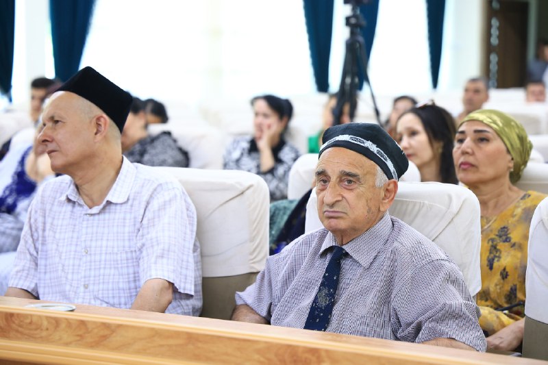 The reporting concert of the “Sharq gavhari” ensemble was organized at a high level
