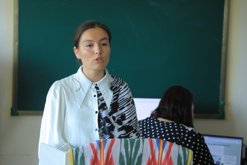 Magistrlar ilmiy salohiyatini namoyon etmoqda