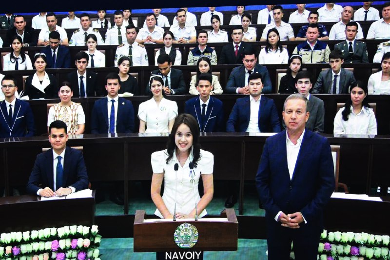 Prezident Shavkat Mirziyoyev 30-iyun – Yoshlar kuni munosabati bilan yoshlar bilan uchrashuv oʻtkazdi.