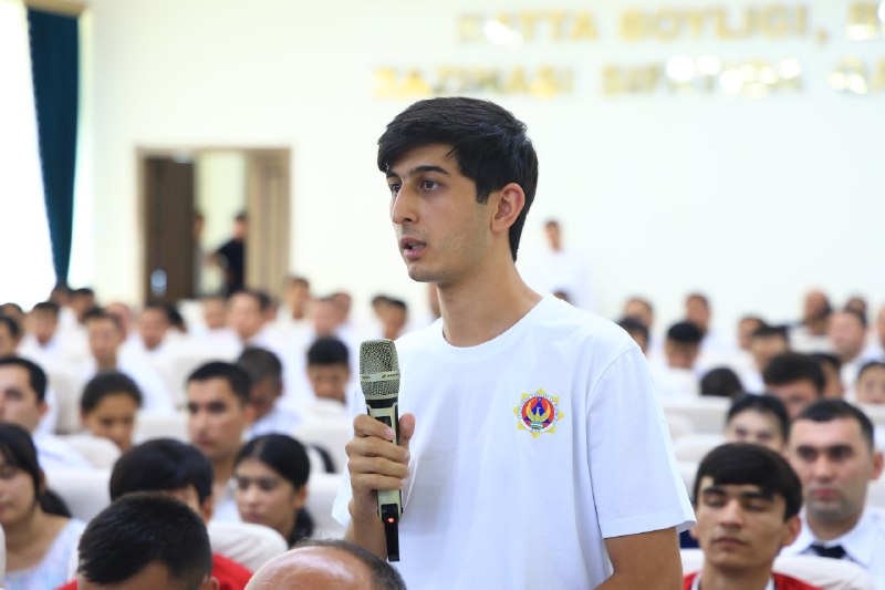 Buxoro davlat pedagogika institutida “Rahbar va yoshlar uchrashuvi” bo‘lib o‘tdi