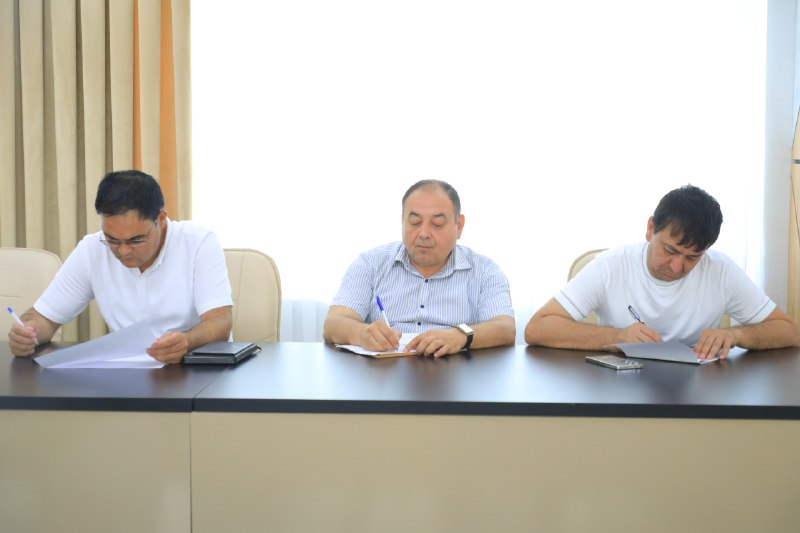 Ta'lim grantlarini qayta taqsimlash natijalari muhokama qilindi