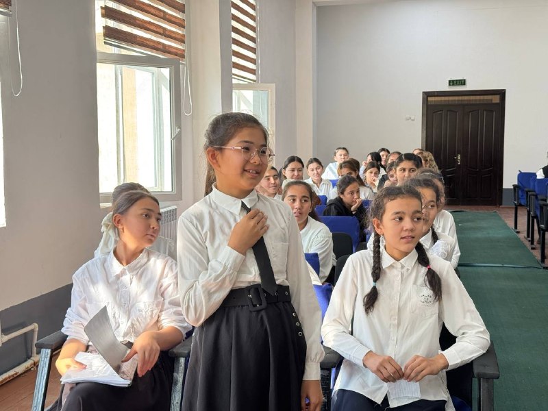 Maktab o‘quvchilari bilan ma’naviy-ma’rifiy uchrashuvlar davom etmoqda
