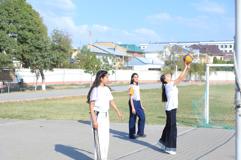 “Besh tashabbus olimpiadasi”: Maktabgacha va boshlang‘ich ta’lim fakultetida sport bellashuvlari!